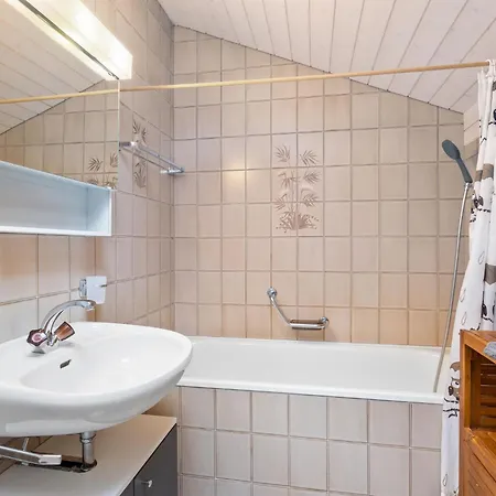 Castello By Interhome Διαμέρισμα *